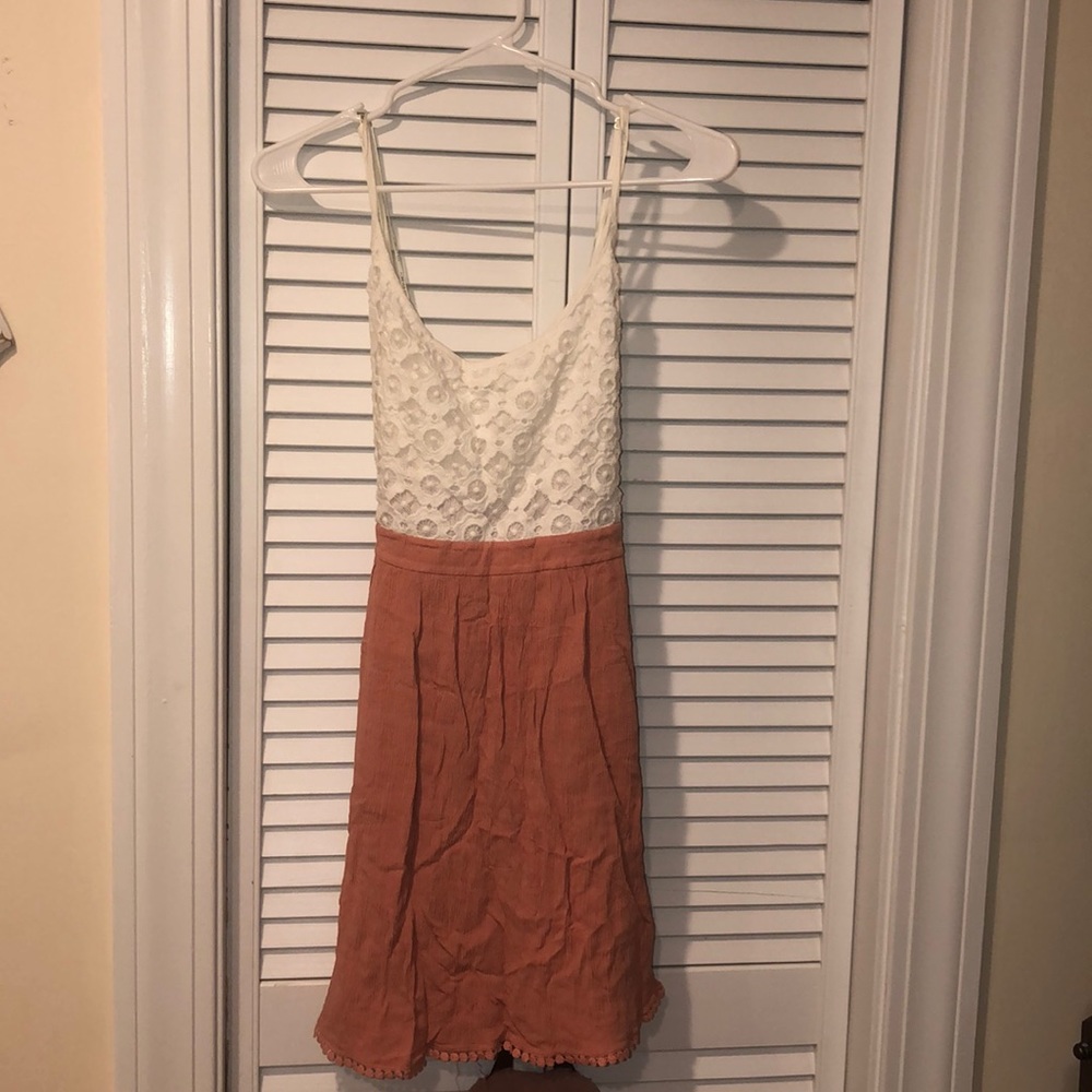 Women’s floral woven sleeveless dress